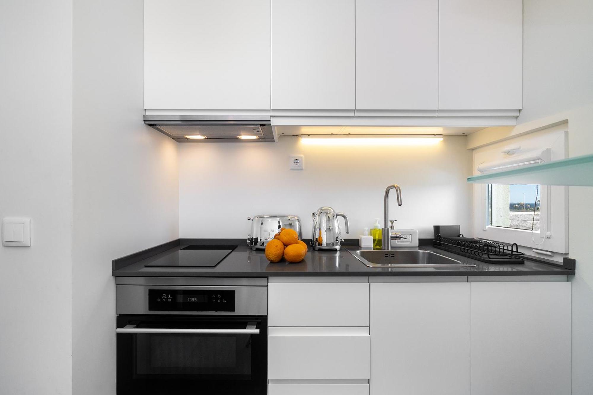 Whome Study & Surf Carcavelos 1-Bed By Beach & Nova Sbe Luaran gambar